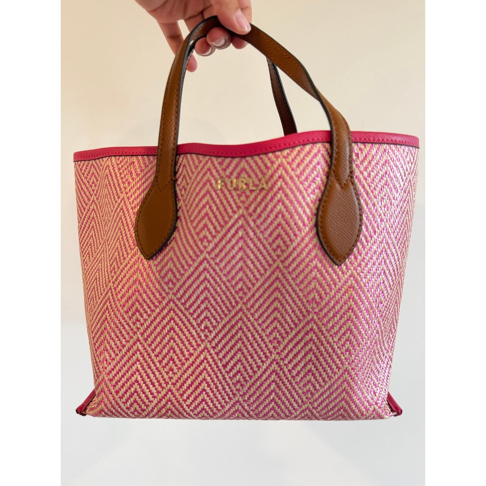 Furla Era Tote Bag Pink Woven Chevron Brown Leather Handles Gold Logo Small